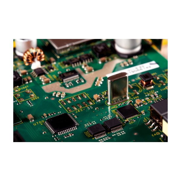 چلر پی سی بی اے کی گردش کرنے والی لیبارٹری کیا ہے اور صحت سے متعلق درجہ حرارت پر قابو پانے کے لئے کیوں اس سے فرق پڑتا ہے؟